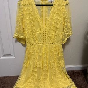 Socialite Yellow Lace Mid Length Dress
